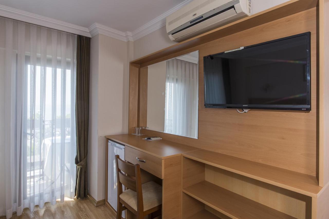 เดนิซ เฮาส์ โฮเต็ล Hotel อิสตันบูล ภายนอก รูปภาพ